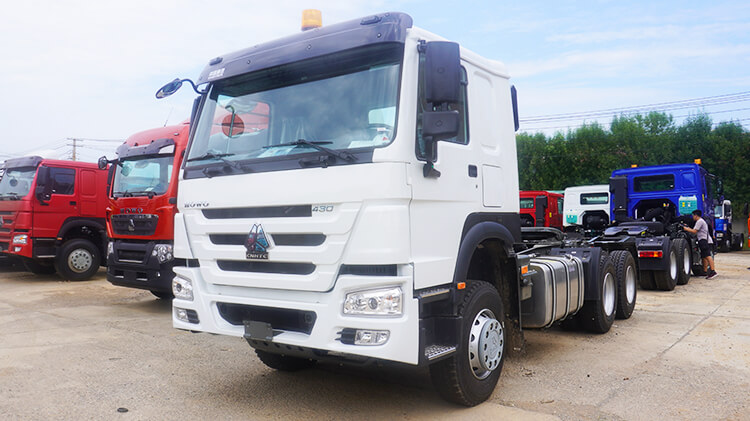 Sinotruk Howo 6x4 Tractor Head for Sale in Mexico