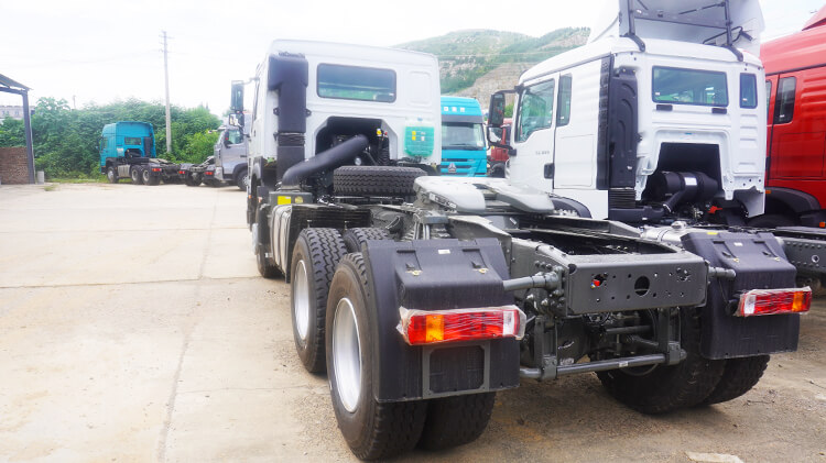 Sinotruk Howo 6x4 Tractor Head for Sale in Mexico