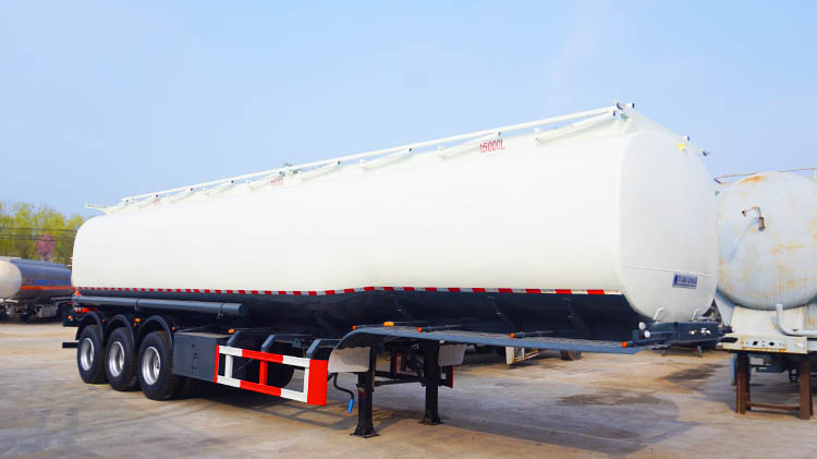 3 Axle 45000L Diesel Tanker Trailer for Sale in Mexico