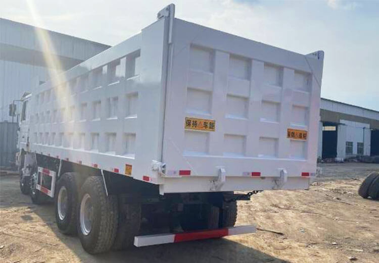 Shacman F3000 8x4 | Shacman F3000 Dump Truck for Sale in Mexico