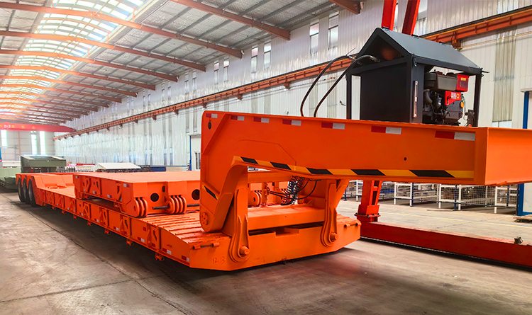 Hydraulic Detachable Gooseneck Lowboy Trailer with Dolly for Sale in Mexico