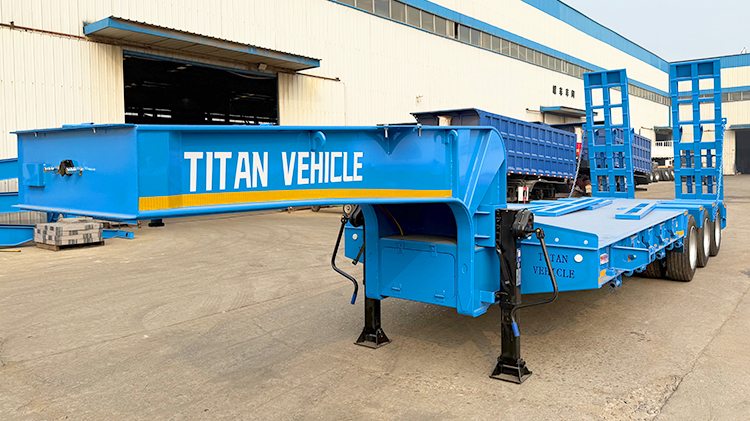 3 Axle 60 Ton Lowbed Truck Trailer for Sale in Mexico