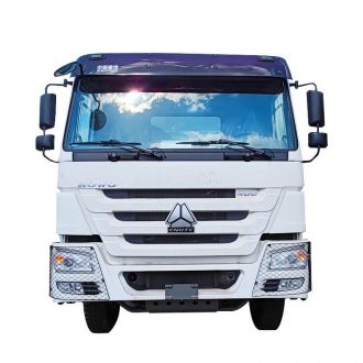 Sinotruk Howo 6x4 400 HP Tractor Truck